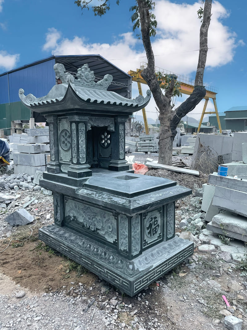 Những mẫu mộ đơn đẹp, hợp phong thủy tại binhminhstone.vn 2